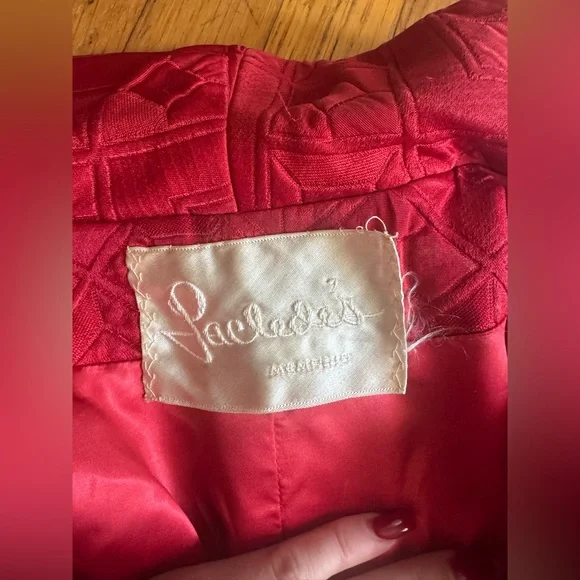 60s Vintage Malcolm Starr Red Satin Swing Coat - Picture 4 of 13